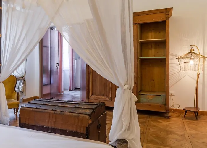 Le Dimore Del Teatro Guest house 3*