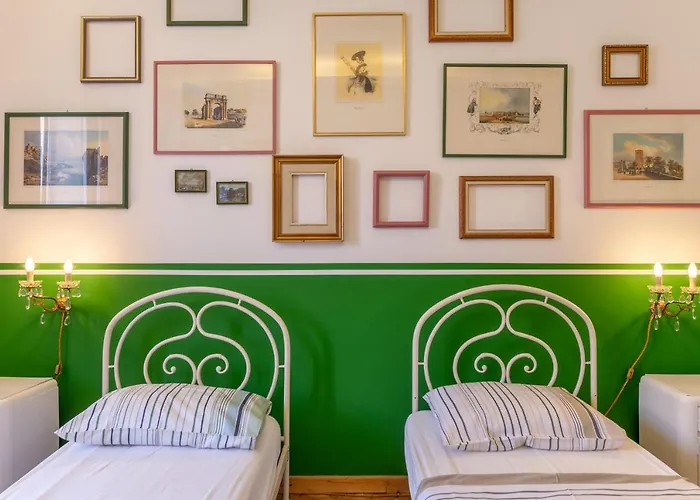 Le Dimore Del Teatro 3* Trieste